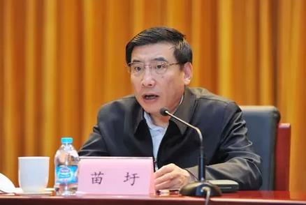 工信部落實(shí)加強(qiáng)銀企對(duì)接,要求抓緊建立重點(diǎn)企業(yè)重點(diǎn)項(xiàng)目融資需求清單