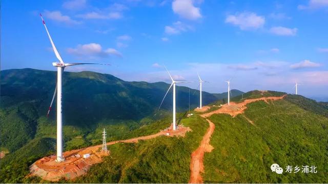 好一個龐然大物！欽州這個風(fēng)電站建成這樣啦！