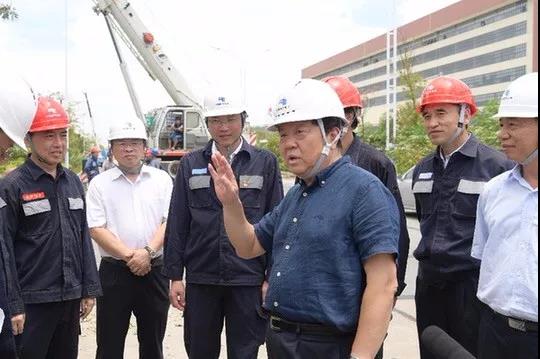 南方電網(wǎng)公司黨組書記、董事長李慶奎：“三步走”打造世界一流企業(yè)