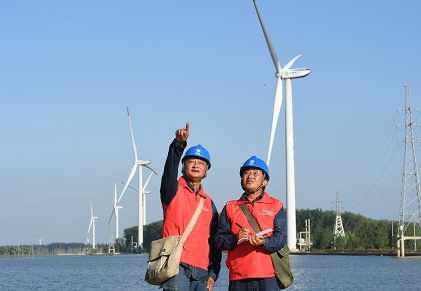 安徽首個(gè)湖面風(fēng)力電場(chǎng)發(fā)電量超過(guò)40億千瓦時(shí)